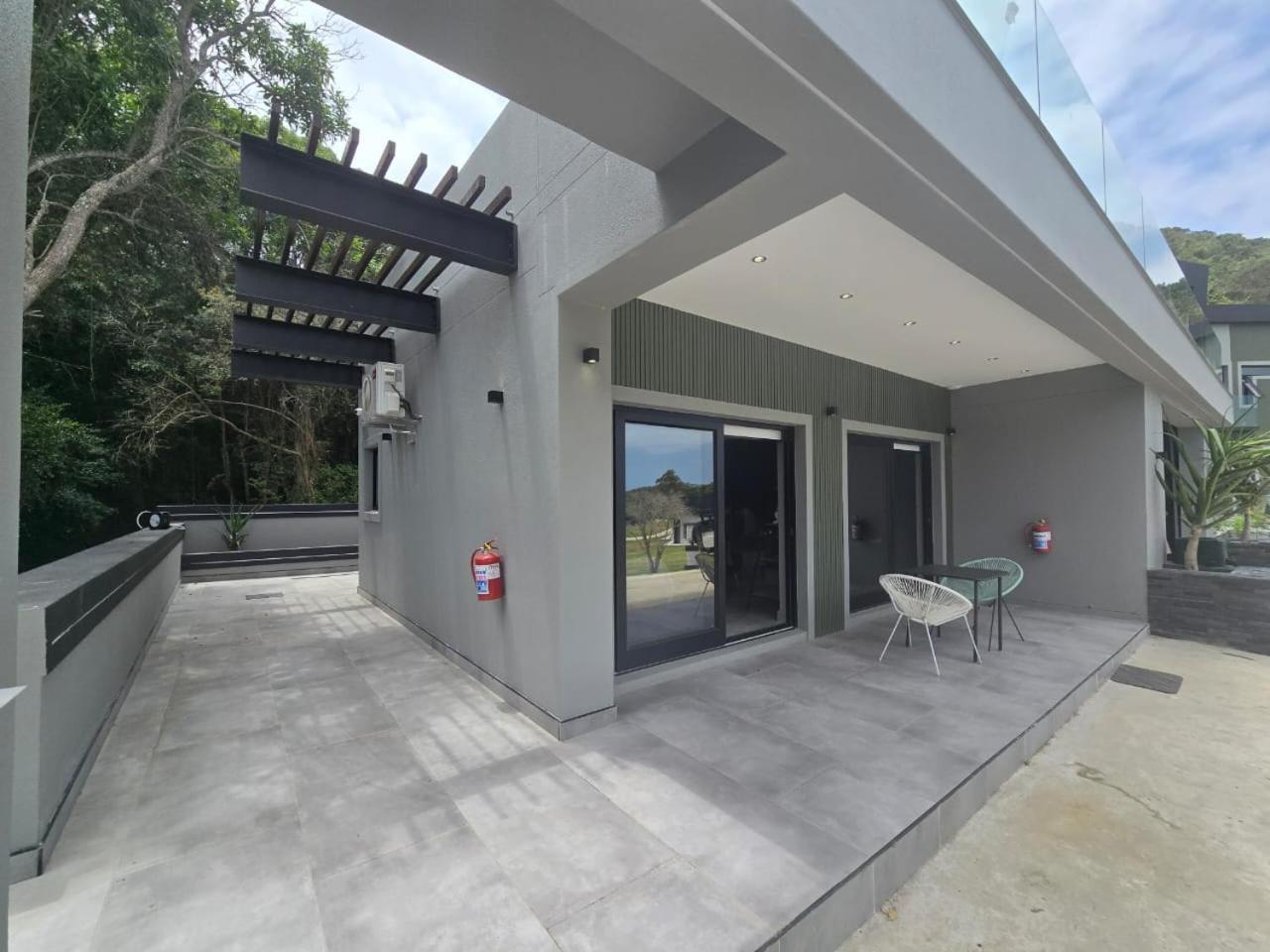 The Block Hotel Wilderness Exterior photo